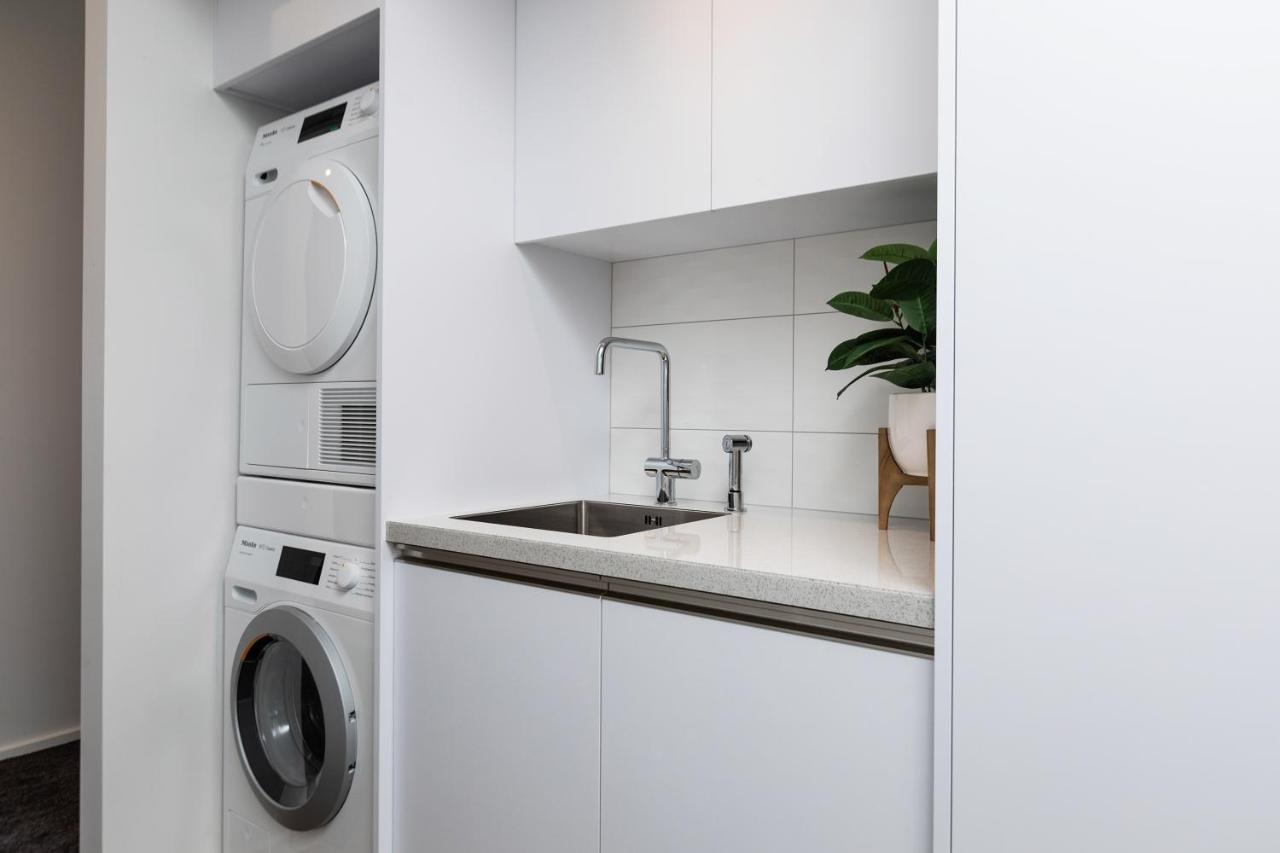 Oakura Beach Front Apartments 외부 사진