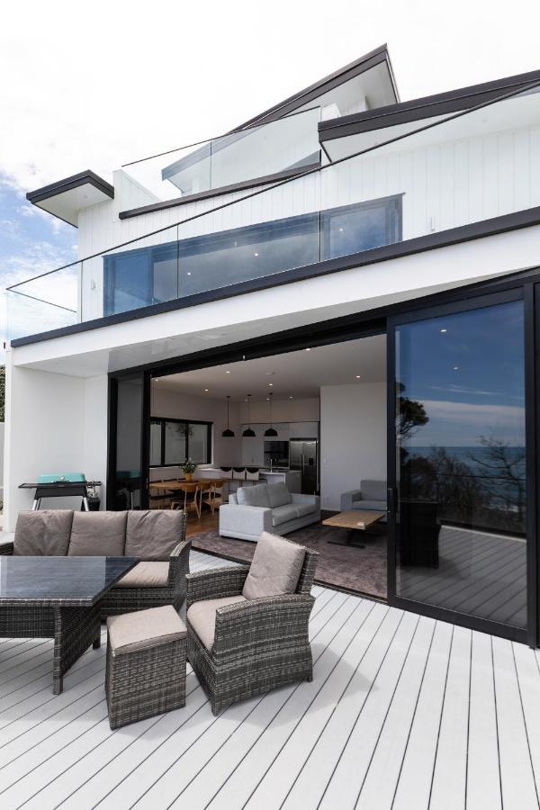 Oakura Beach Front Apartments 외부 사진