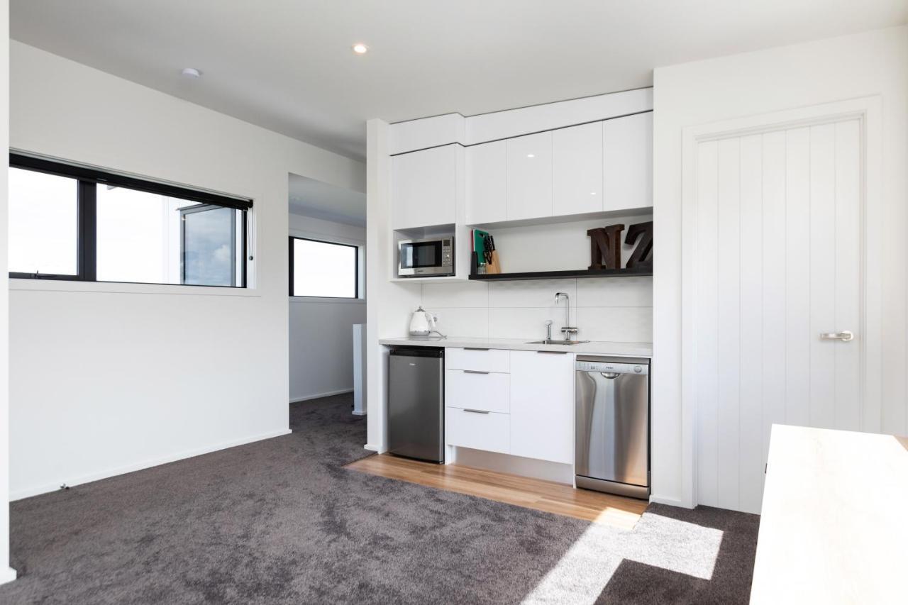 Oakura Beach Front Apartments 외부 사진