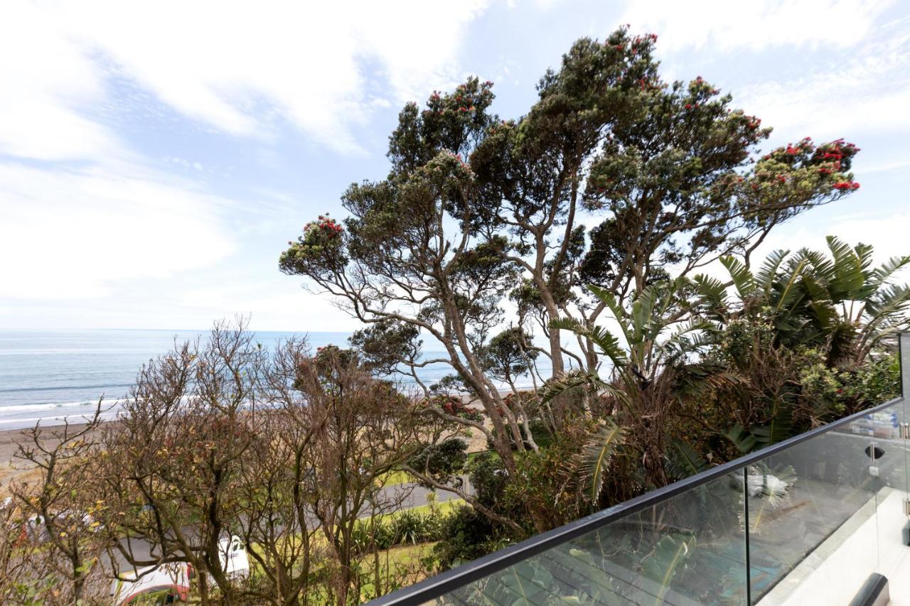 Oakura Beach Front Apartments 외부 사진